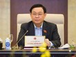 Chủ tịch Quốc hội Vương Đình Huệ phát biểu tại phiên họp.