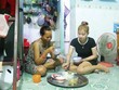 Gia đình một công nhân đã ở trọ hơn 10 năm tại Đồng Nai. Ảnh: Lê Toàn 