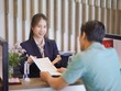 Cách tính thuế mới ảnh hưởng tới thu nhập của đội ngũ đại lý Kl99kl phiên bản hoạt động. Ảnh: Dũng Minh