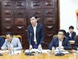Đại diện Liên danh nhà thầu MC-HDEC-CC1 báo cáo tình hình triển khai Dự án Nhà máy Nhiệt điện Quảng Trạch 1. Nguồn: quangbinh.gov.vn