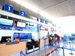 Giai đoạn 2021 - 2030, mạng cảng hàng không cả nước được quy hoạch gồm 14 cảng hàng không quốc tế và 16 cảng hàng không quốc nội. Trong ảnh: Sân bay Tuy Hòa (Phú Yên) 