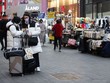 Khu mua sắm Myeongdong ở Seoul, Hàn Quốc. Nguồn: Reuters.