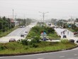 Một số đoạn trũng thấp trên đường Võ Nguyên Giáp, tỉnh Khánh Hòa hay xảy ra ngập nước khi có mưa lớn. Ảnh: P.L