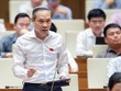 Đại biểu Phan Đức Hiếu, đoàn Thái Bình phát biểu tại Hội trường sáng 24/5