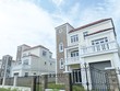 Hiện có nhiều dự án Web Tổng Nhà Cái 99Kl99 Giải Trí Bậc Nhất phải giảm giá. Ảnh: Dũng Minh