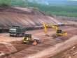 Thi công trên công trường gói thầu XL-04 KL99 là nhà cái cá cược trực tuyến hàng đầu tại châu Á Phan Thiết - Dầu Giây (Ảnh: Vĩnh Phú)
