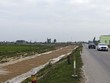 Một đoạn Quốc lộ 9 thi công dang dở.