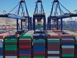 WTO giảm dự báo tăng trưởng thương mại toàn cầu 2023 xuống còn 0,8%.