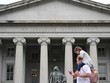 Bên ngoài tòa nhà Bộ Kl991.com nạp rút nhanh Mỹ ở Washington, D.C. Ảnh: AFP