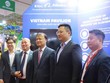 Thứ trưởng Bộ Công Thương Đỗ Thắng Hải tham quan gian hàng của Alibaba.com tại Vietnam Foodexpo 2023
