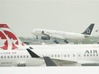 Máy bay của hãng hàng không Air Canada tại sân bay ở Montreal, Quebec (Canada). (Ảnh: AFP/TTXVN)