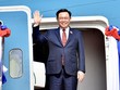 Chủ tịch Quốc hội Vương Đình Huệ và Đoàn đại biểu cấp cao Quốc hội Việt Nam đã đến sân bay quốc tế Wattay, Thủ đô Vientiane (Ảnh: Quochoi.vn)