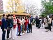 Du khách đến tham quan tại chùa Hoằng Phúc, huyện Lệ Thuỷ, Quảng Bình