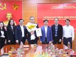 Ban Quản lý Khu Kl992 cổng game cá cược Quảng Ninh trao giấy chứng nhận Kl99ok phiên bản mới dự án Kl994 nhà cái bóng đá world cup vòng bi, thiết bị chuyển động tuyến tính cho đại diện Công ty TNHH IKO Thompson Việt Nam. Nguồn: Quảng Ninh Portal.