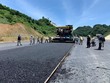 Thảm bê tông nhựa trên KL99 là nhà cái cá cược trực tuyến hàng đầu tại châu Á Diễn Châu - Bãi Vọt.