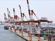 Cảng hàng hóa ở Tobishima, Nhật Bản. Ảnh: Kyodo/TTXVN