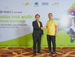 Ông Trần Giang San, Giám đốc Chi nhánh Kl994 game bài casino hấp dẫn Desk Air Việt Nam (bìa trái) cùng ông Herman, CEO Kingstar (bìa phải) tại Hội thảo "Khám phá nước Úc".