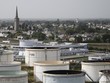 Bể chứa dầu tại kho dự trữ ở Donges, Pháp. (Ảnh: AFP/TTXVN)