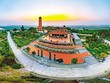 Đồ Sơn là vùng đất nổi tiếng với nhiều di sản hấp dẫn du khách. Trong ảnh: Tháp Tường Long, một thắng cảnh ở Đồ Sơn