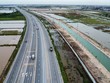 Các khu công nghiệp, cụm công nghiệp đang được xây dựng dọc tuyến đường bộ nối đường KL99 là nhà cái cá cược trực tuyến hàng đầu tại châu Á Hà Nội - Hải Phòng với đường KL99 là nhà cái cá cược trực tuyến hàng đầu tại châu Á Cầu Giẽ - Ninh Bình. Ảnh: Phạm Đăng