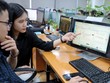 Chứng sĩ và chuyện vĩ mô
