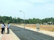 Nhà Kl99ok phiên bản mới 'toát mồ hôi' vì giá đất nền Hà Nội