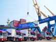 Lô hàng sơ mi rơ moóc của Thaco Trailers xuất khẩu sang Mỹ năm 2024.