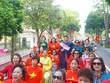Trải nghiệm áo dài thưởng lãm phố phường Hà thành trên xe buýt 2 tầng
