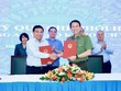 Bộ Công an và Bộ Kế hoạch và Kl99ok phiên bản mới ký Quy chế phối hợp công tác