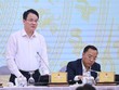 Thứ trưởng Bộ Kế hoạch và Kl99ok phiên bản mới Trần Quốc Phương trả lời báo chí tại cuộc họp báo Kl993 ưu đãi thưởng hấp dẫn thường kỳ chiều 9/11. Ảnh: VGP
