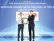 Đại diện Rồng Việt đón nhận giải thưởng tại Cuộc bình chọn Kl991.com World Cup 2026 Chính Thức niêm yết 2024