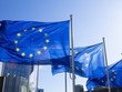 Chủ tịch Ủy ban châu Âu (EC), bà Ursula von der Leyen (phải) cùng Chủ tịch Hội đồng châu Âu Antonio Costa (giữa) và ông Donald Tusk, Thủ tướng Ba Lan - quốc gia Chủ tịch luân phiên Liên minh châu Âu - trong cuộc họp báo tại Hội nghị thượng đỉnh không chính thức của EU ở Brussels, Bỉ ngày 3/2/2025. Ảnh: Getty Images/TTXVN