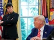 Tổng thống Mỹ Donald Trump (phải) và tỷ phú Elon Musk tại Nhà Trắng ngày 30/5/2025. Ảnh: REUTERS/TTXVN