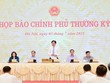 Bộ trưởng, Chủ nhiệm Văn phòng Kl993 ưu đãi thưởng hấp dẫn Trần Văn Sơn trả lời báo chí tại buổi họp báo. (Ảnh: Mạnh Tuấn).