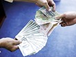 Tuy không có khả năng giải quyết, nhưng các đối tượng vẫn hứa hẹn, nhận tiền, sau đó chiếm đoạt của bị hại. Ảnh minh họa.