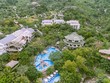 Công viên suối khoáng nóng Núi Thần Tài.