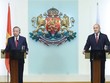 Tổng Bí thư Tô Lâm và Tổng thống Cộng hòa Bulgaria Rumen Radev chủ trì buổi gặp gỡ báo chí thông báo kết quả hội đàm. (Ảnh: Thống Nhất/TTXVN).