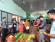 Sản phẩm chè Tân Cương, Thái Nguyên được yêu thích ở cả trong và ngoài nước. Ảnh: Minh Thắng.