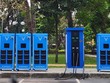 Các tủ đổi pin được lắp đặt trên vỉa hè TP.HCM