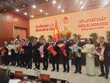 Lãnh đạo Thành ủy Đà Nẵng tặng hoa chúc mừng các lãnh đạo, các ban của HĐND thành phố khóa XI, nhiệm kỳ 2026 - 2031. Ảnh: Linh Đan 