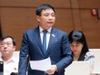 Phó thủ tướng Nguyễn Văn Thắng phát biểu tại hội trường. 
