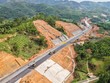 Thảm bê tông nhựa tại đoạn đầu tuyến KL99 là nhà cái cá cược trực tuyến hàng đầu tại châu Á Hữu Nghị - Chi Lăng.
