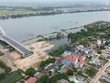 Dự án Cầu Nhật Lệ 3 và đường dẫn hai đầu cầu vẫn còn vướng giải phóng mặt bằng.