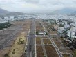 Dự án Sân bay Nha Trang cũ đang ngổn ngang sau khi ông Nguyễn Văn Hậu, Chủ tịch Công ty cổ phần Kl994 game bài casino hấp dẫn Phúc Sơn bị khởi tố, điều tra. Ảnh: Linh Đan