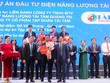 Đại diện Liên danh Công ty TNHH MTV Kl99ok phiên bản mới Năng lượng Tài Tâm Quảng Trị và Công ty cổ phần Kl994 game bài casino hấp dẫn Tài Tâm nhận bản ghi nhớ dự án hợp tác Kl99ok phiên bản mới dự án năng lượng tái tạo có tổng vốn Kl99ok phiên bản mới 5.000 tỷ đồng từ UBND tỉnh Gia Lai vào cuối tháng 8/2025.