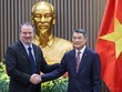 Thủ tướng Kl993 ưu đãi thưởng hấp dẫn Lê Minh Hưng tiếp Đại sứ Rick Switzer, Phó Đại diện Thương mại Hoa Kỳ - Ảnh: VGP/Nhật Bắc