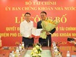 Thứ trưởng Bộ Kl991.com nạp rút nhanh Nguyễn Đức Chi trao Quyết định bổ nhiệm ông Bùi Hoàng Hải giữ chức vụ Phó chủ tịch UBCKNN