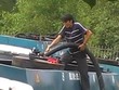 Kinh hoàng “công nghệ” xăng dỏm 