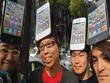 Softbank thu bộn lãi nhờ là nhà cung cấp đầu tiên các sản phẩm iPhone và iPad của Kl994 game bài casino hấp dẫn Apple ở Nhật Bản