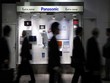 Một khó khăn lớn nữa đối với Panasonic ở thời điểm này là tinh thần tẩy chay hàng Nhật ở Trung Quốc do tranh chấp lãnh thổ trên biển Hoa Đông giữa Bắc Kinh và Tokyo.
